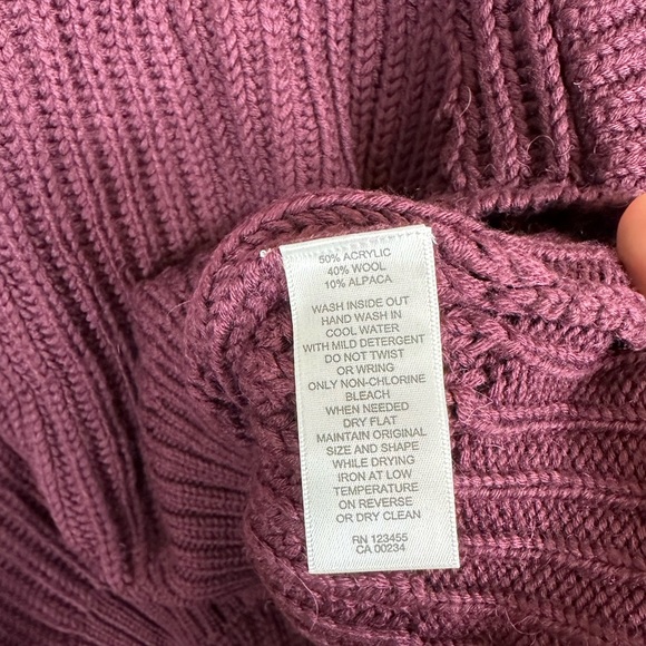 Lord & Taylor maroon wool alpaca blend cropped sweater - Picture 3 of 4